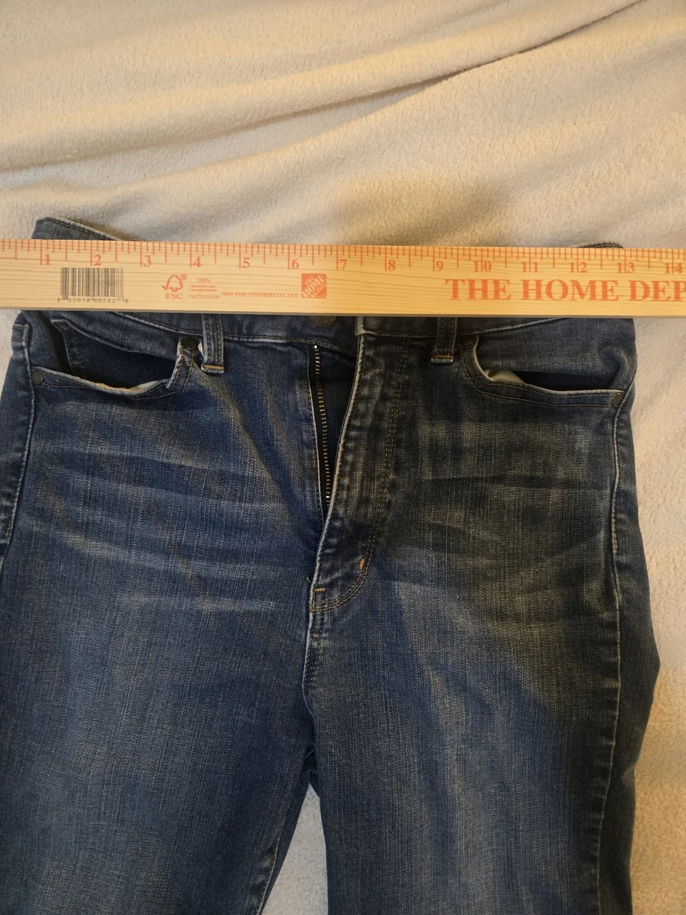Uniqlo slim fit